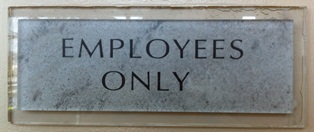 Employee Takes Too Many Bathroom Breaks – Ask HR Bartender