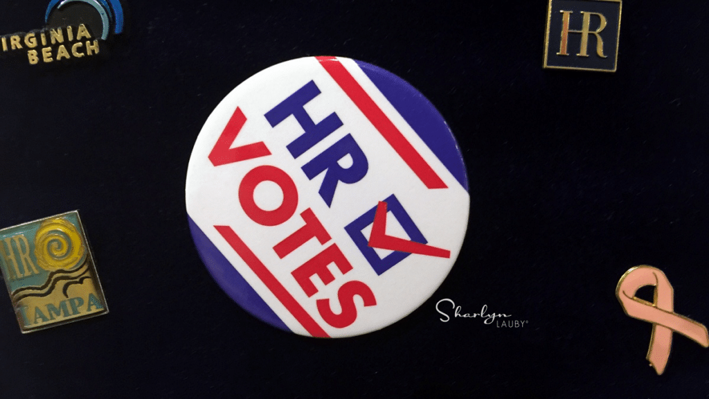 election button saying HR votes