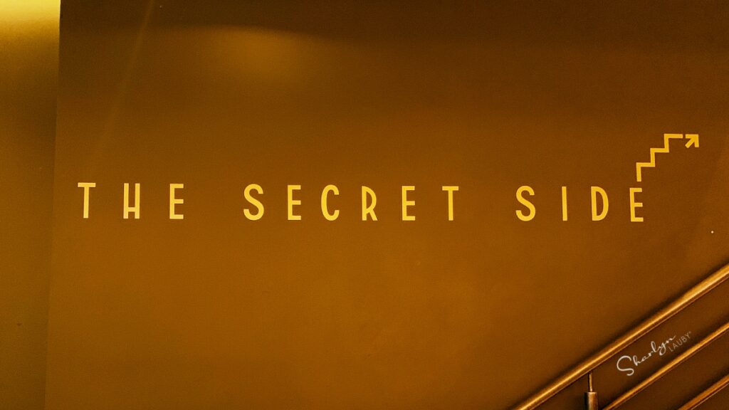 wall sign the secret side of effective communication